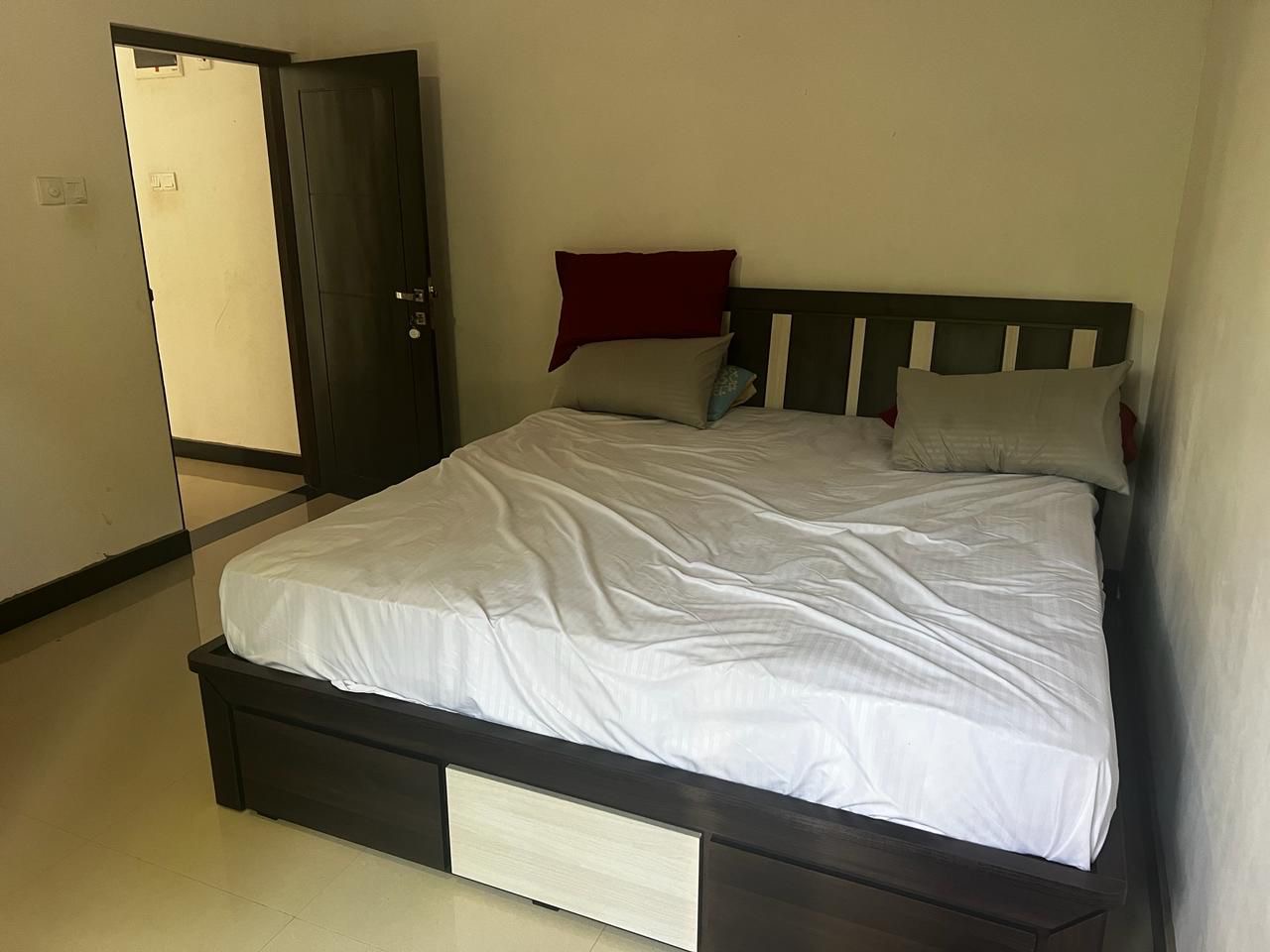 Srilanka Ivek Holiday Villa