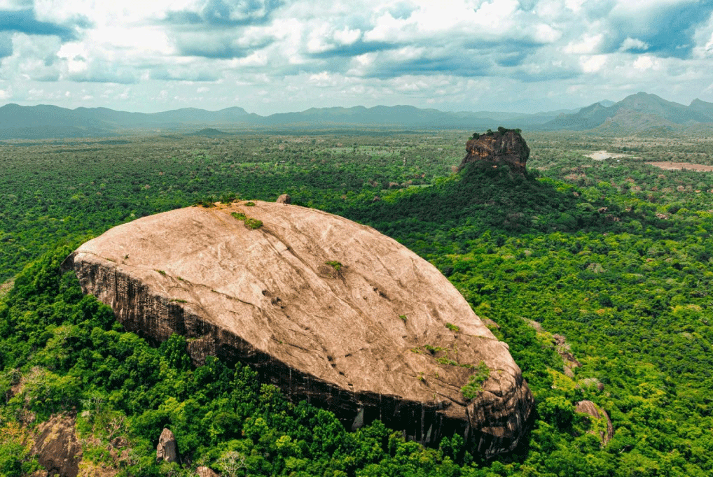 Pidurangala Rock